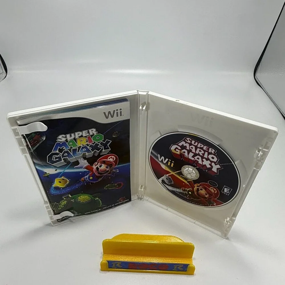 Unbranded super mario
